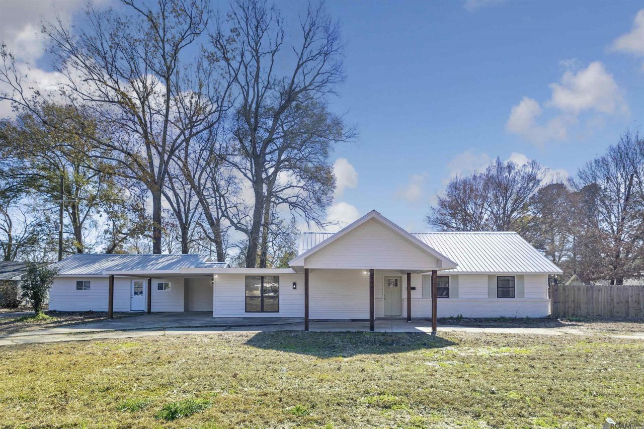 10940 Black Oak Dr, Baton Rouge, LA 70815 Main Photo