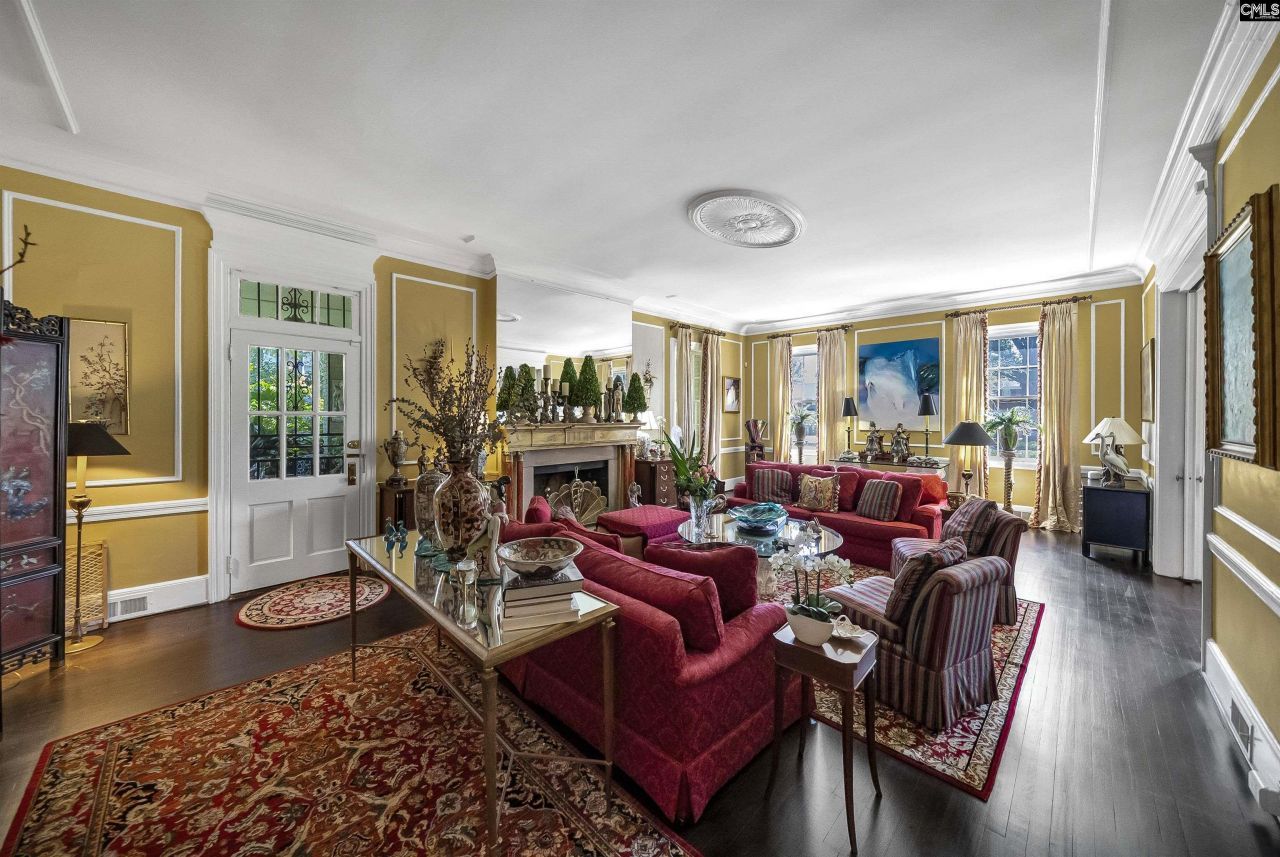 121 Saluda Avenue  Photo 13