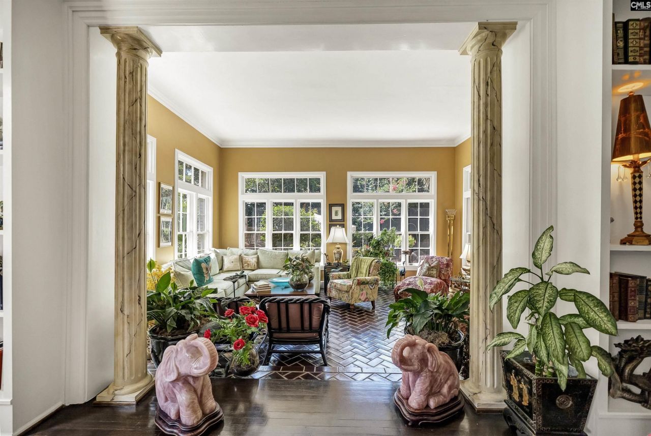 121 Saluda Avenue  Photo 17