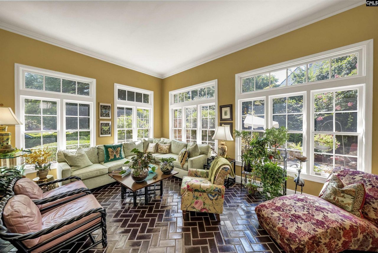 121 Saluda Avenue  Photo 19