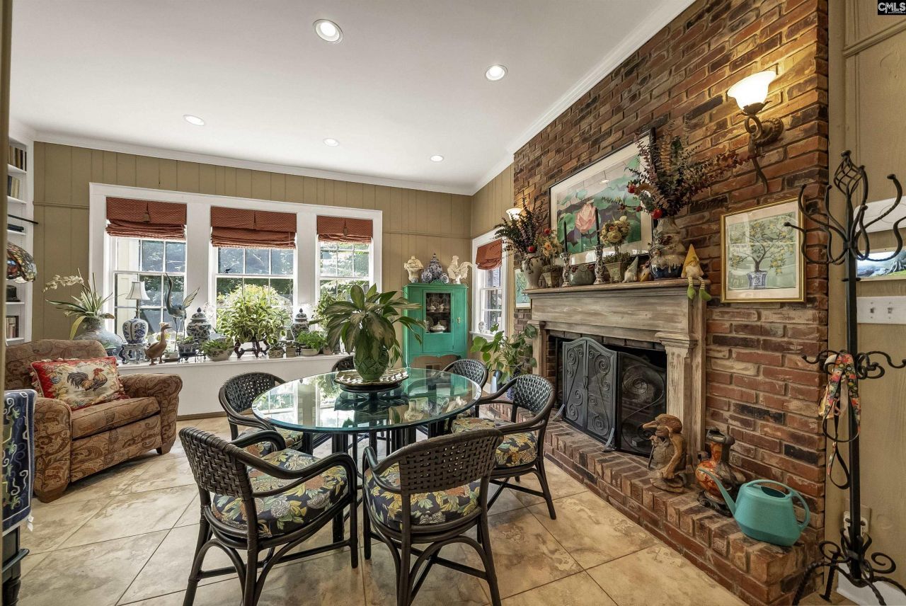 121 Saluda Avenue  Photo 28