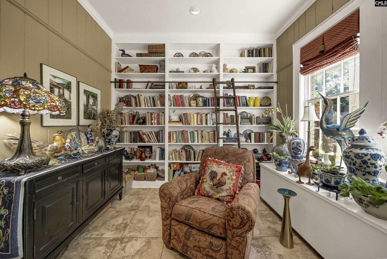 121 Saluda Avenue  Photo 29