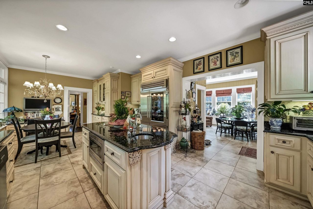 121 Saluda Avenue  Photo 35