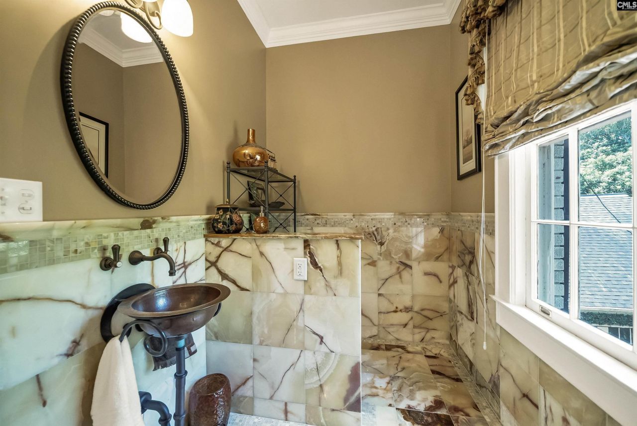 121 Saluda Avenue  Photo 42