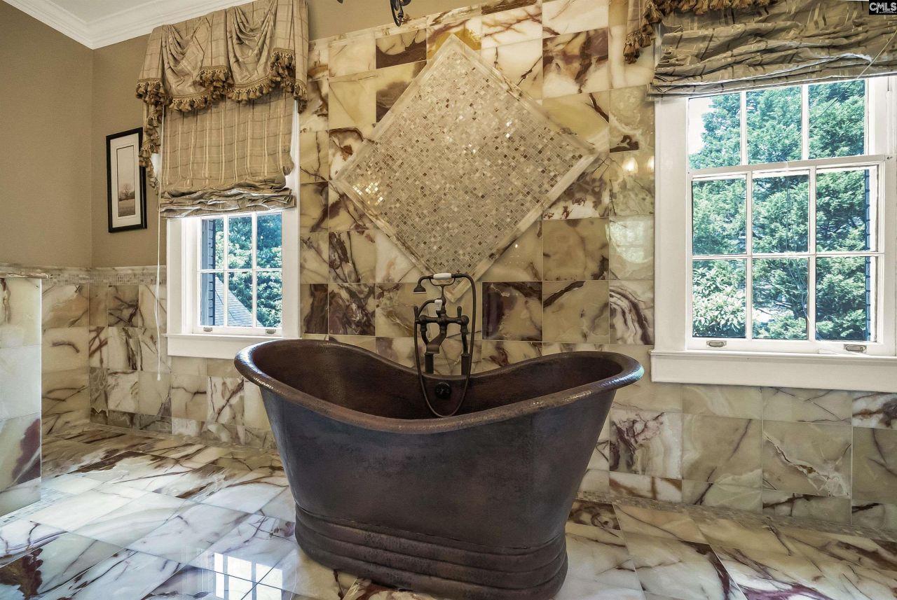 121 Saluda Avenue  Photo 44