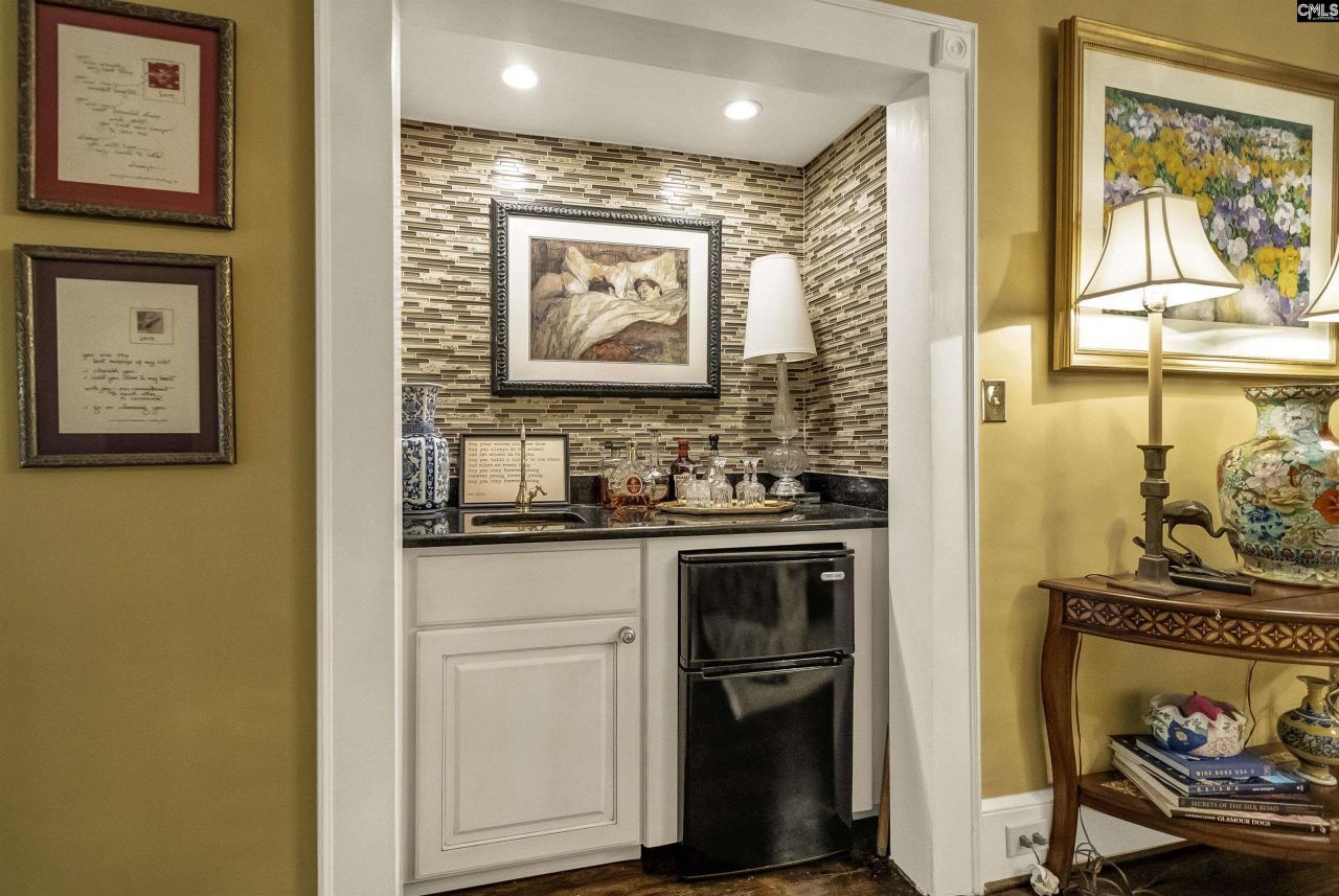 121 Saluda Avenue  Photo 50