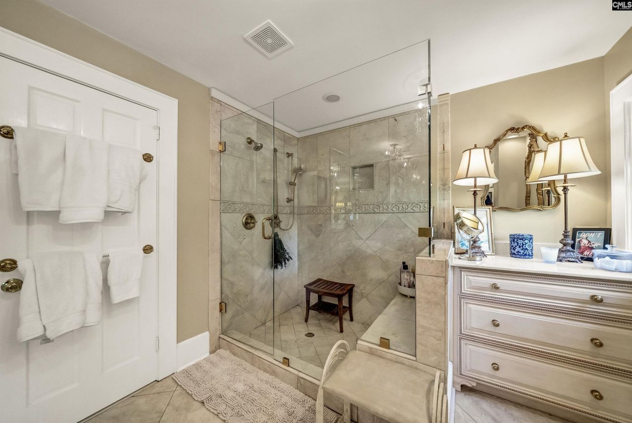 121 Saluda Avenue  Photo 57