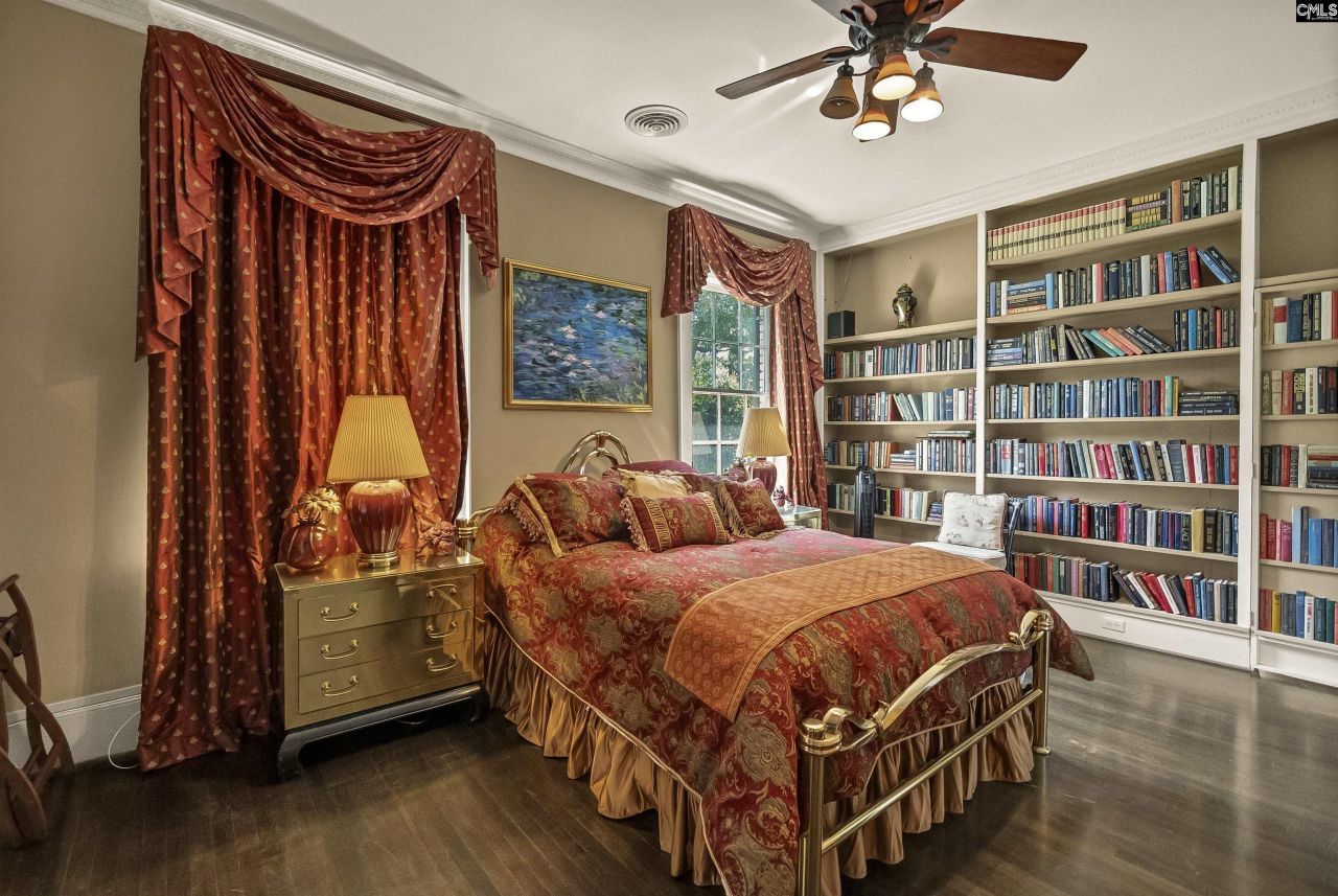 121 Saluda Avenue  Photo 62