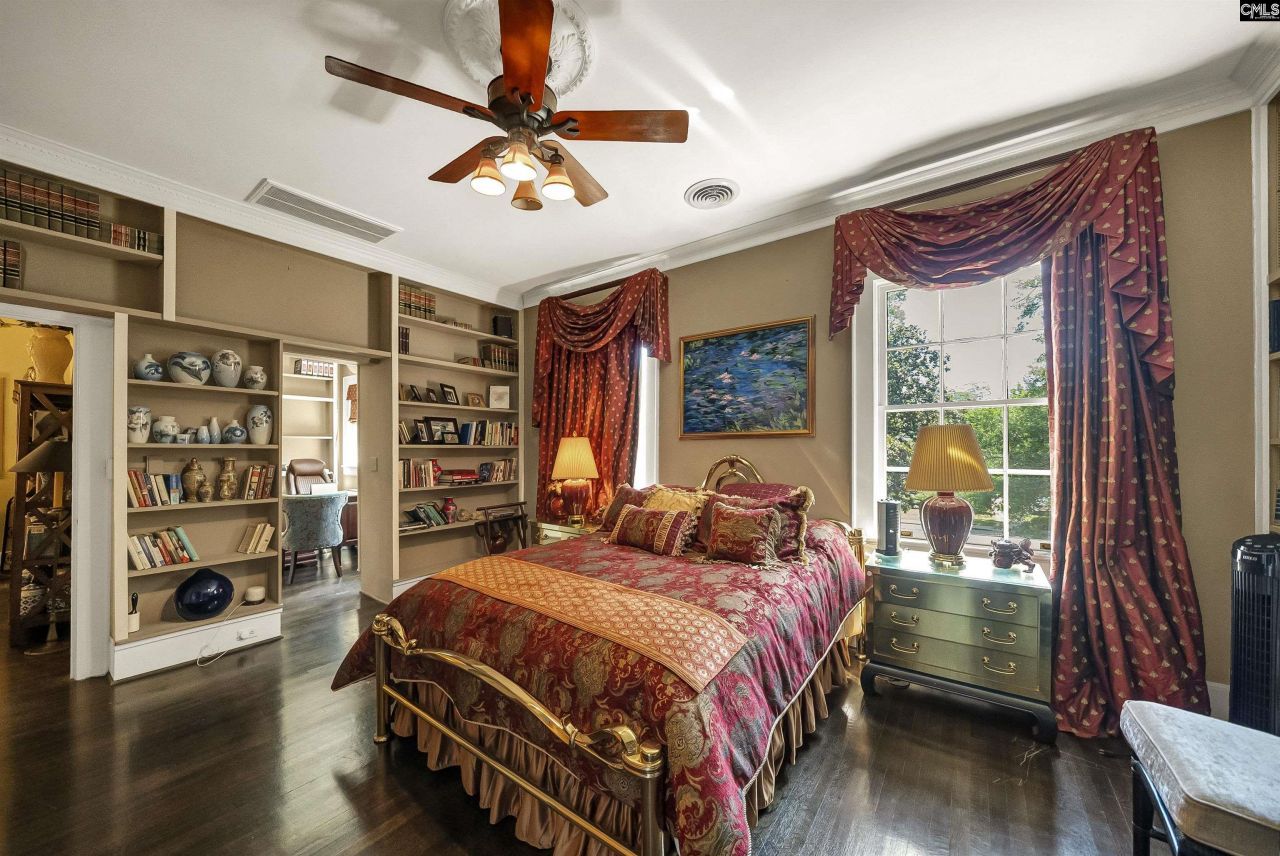 121 Saluda Avenue  Photo 63