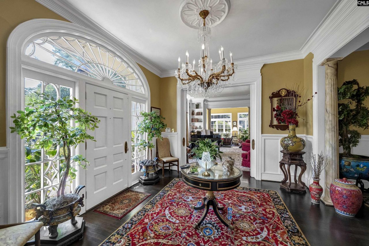 121 Saluda Avenue  Photo 7