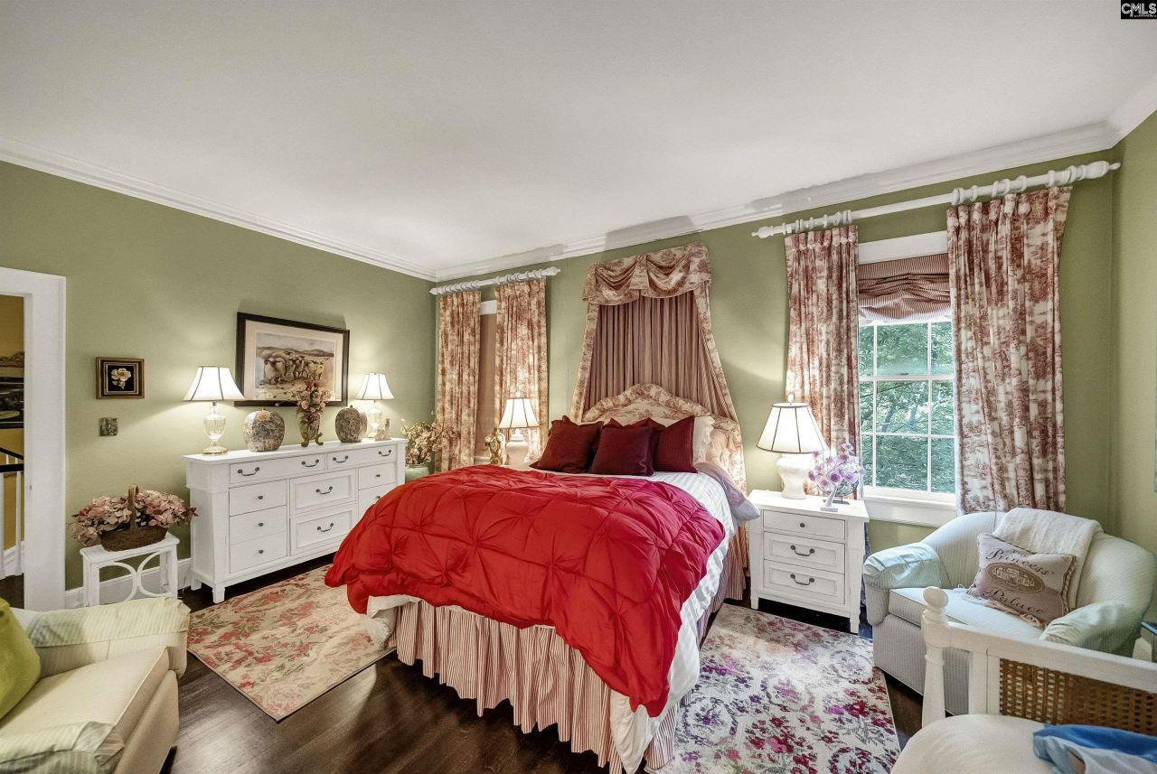 121 Saluda Avenue  Photo 73