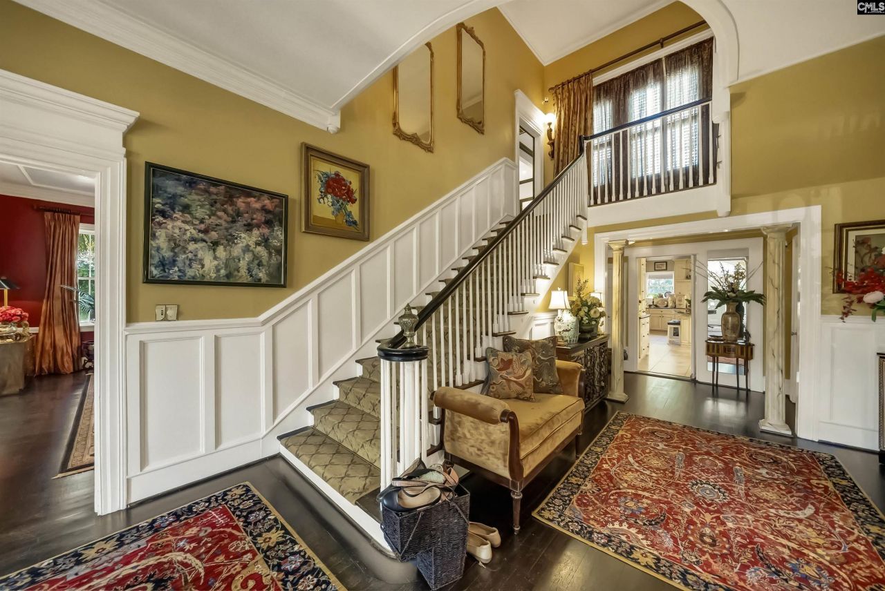 121 Saluda Avenue  Photo 8