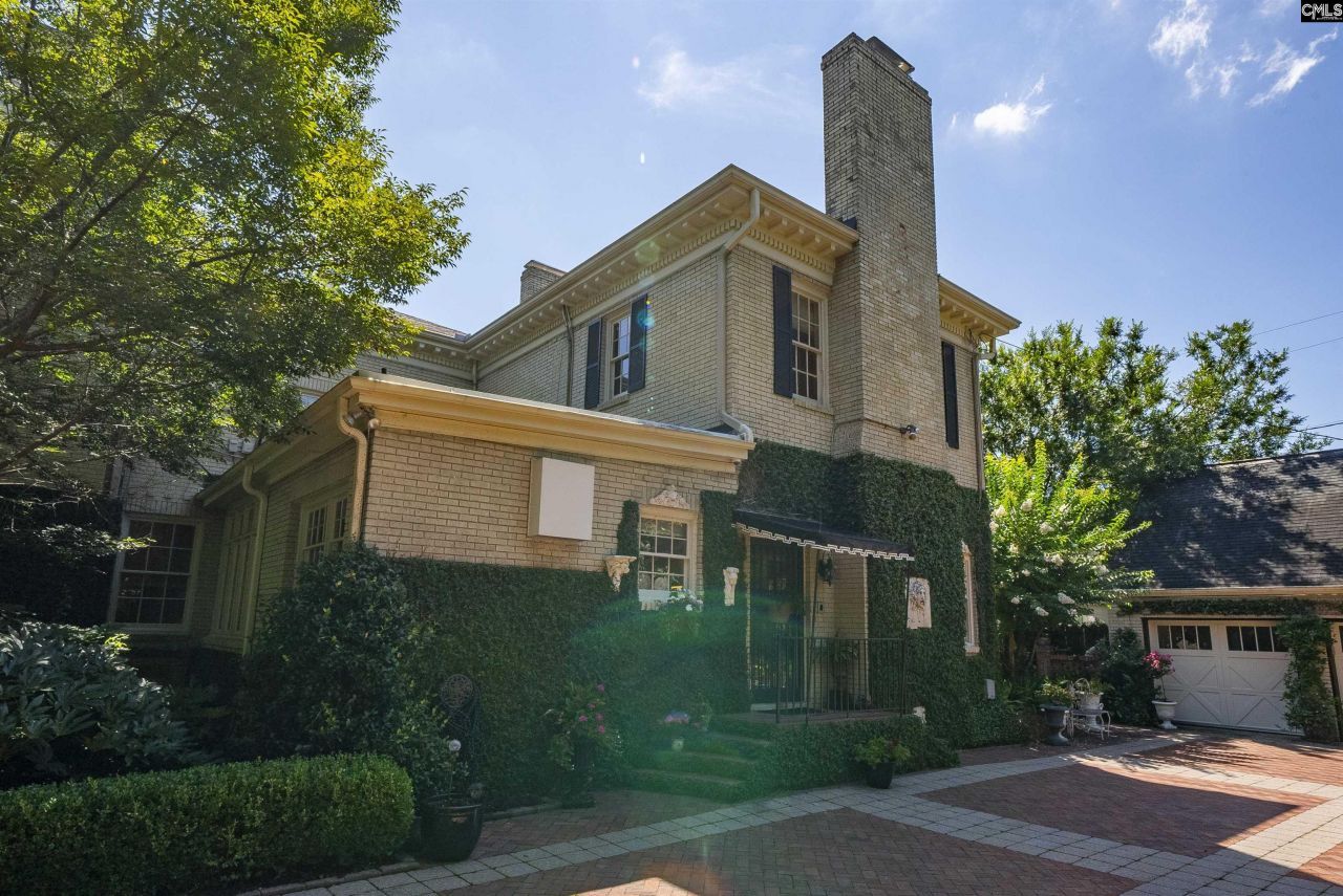 121 Saluda Avenue  Photo 90