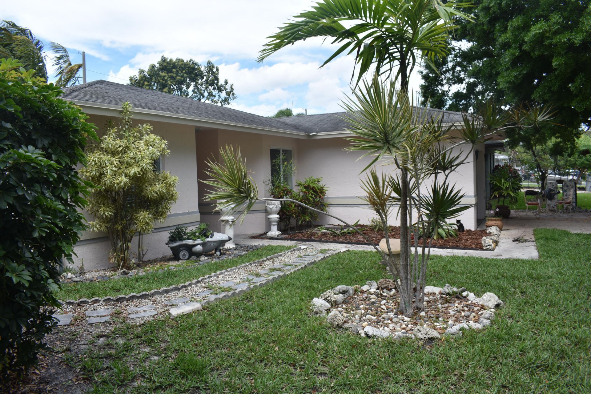 465 NW 20th Avenue, Pompano Beach, FL 33069 Photo