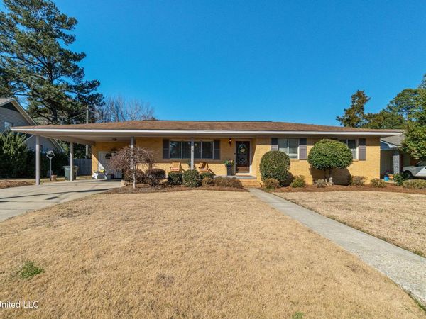 1223 Meadowood Road, Columbia, MS 39429