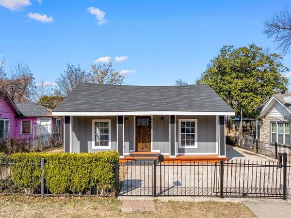 2435 Sharon Street, Dallas, TX 75211