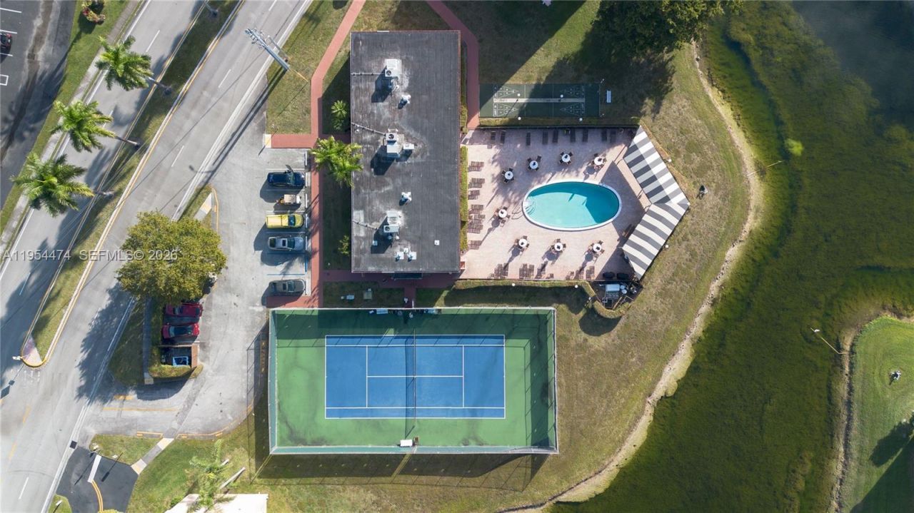 9441 Sunrise Lakes Blvd , Unit 310, Sunrise, FL 33322 Photo