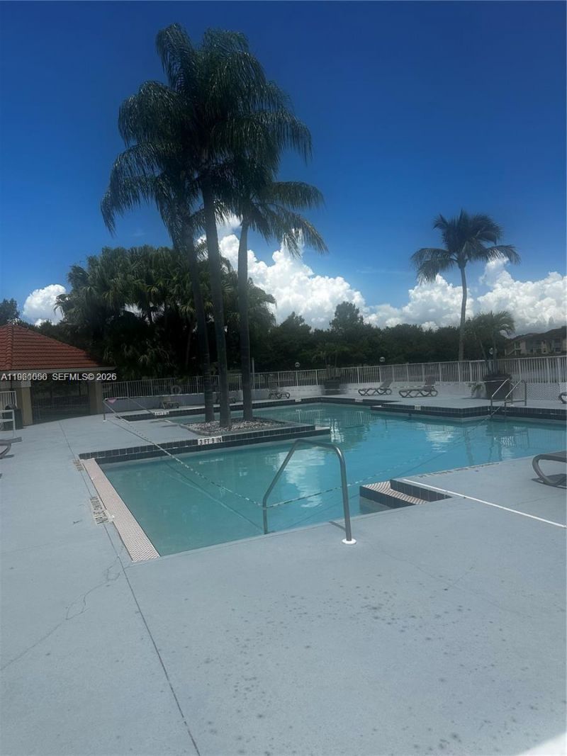 12760 Vista Isles Dr, Unit 715, Sunrise, FL 33325 Photo