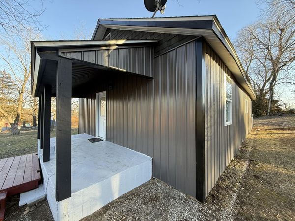 204 E Davis Street, West Plains, MO 65775
