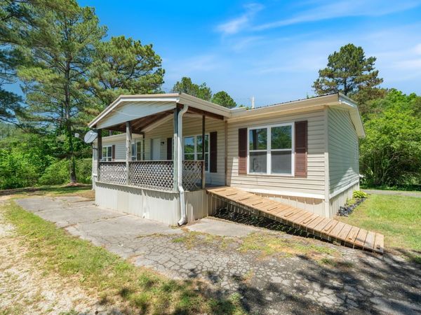 5772 Highway 438 W, Linden, TN 37096