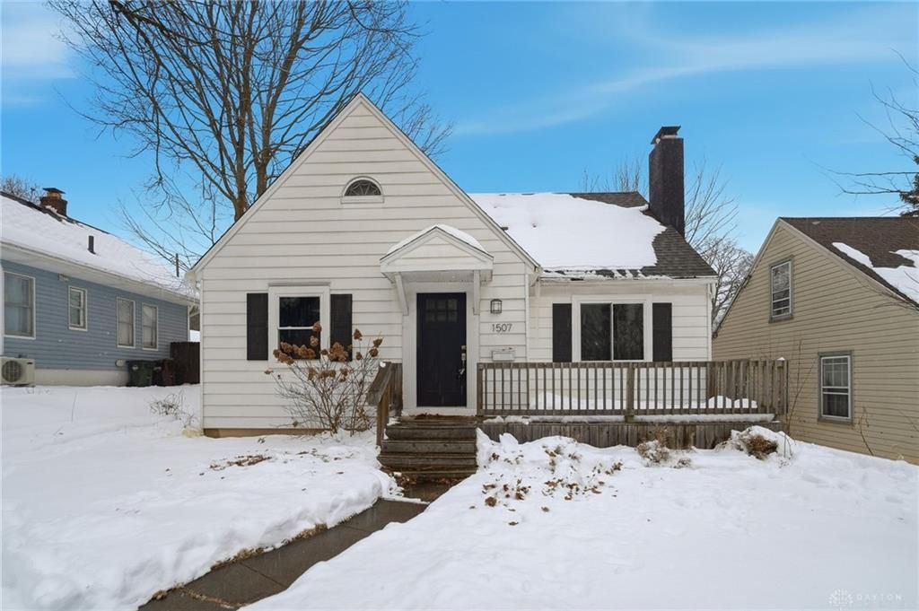 1507 Crescent Boulevard, Kettering, OH 45409 Main Photo