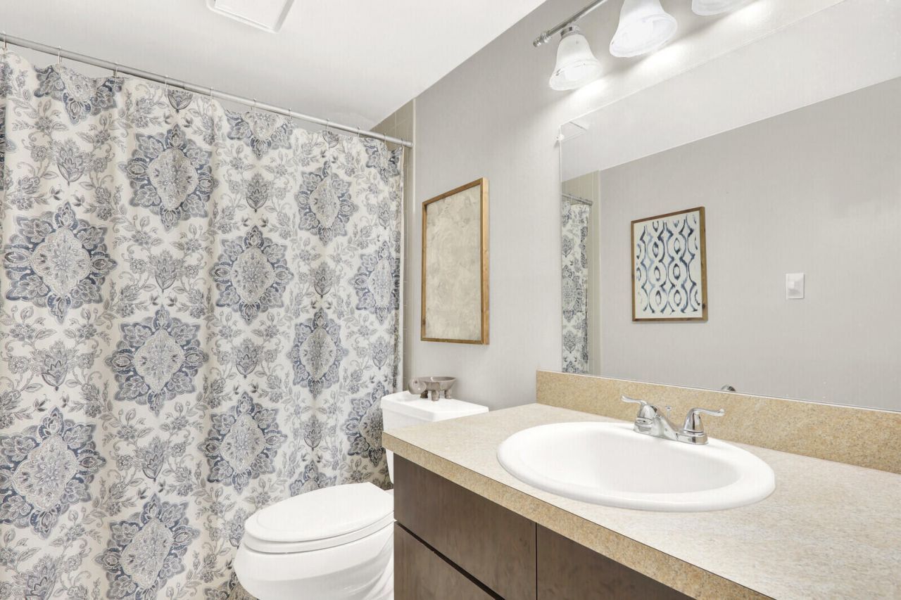 1811 SW Palm City Road, Unit A301, Stuart, FL 34994 Photo