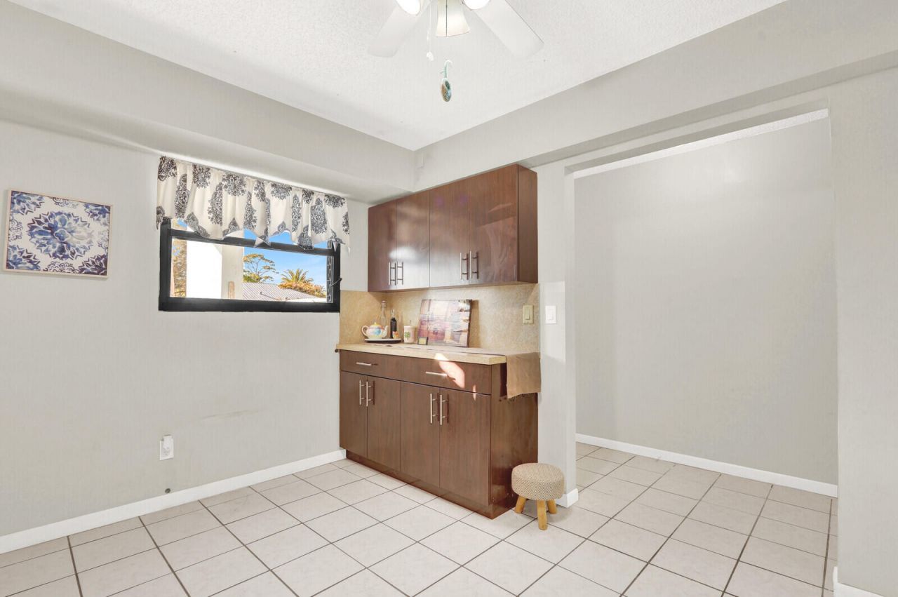 1811 SW Palm City Road, Unit A301, Stuart, FL 34994 Photo