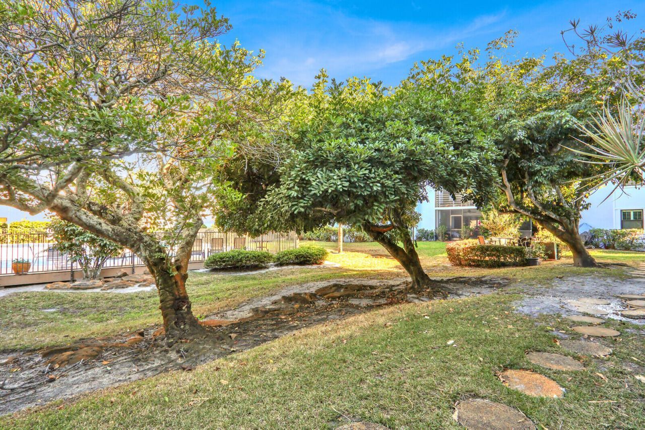 1811 SW Palm City Road, Unit A301, Stuart, FL 34994 Photo