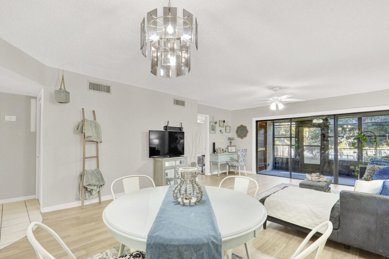 1811 SW Palm City Road, Unit A301, Stuart, FL 34994 Photo