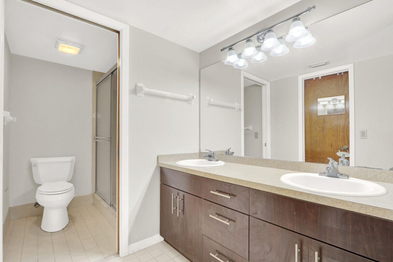 1811 SW Palm City Road, Unit A301, Stuart, FL 34994 Photo