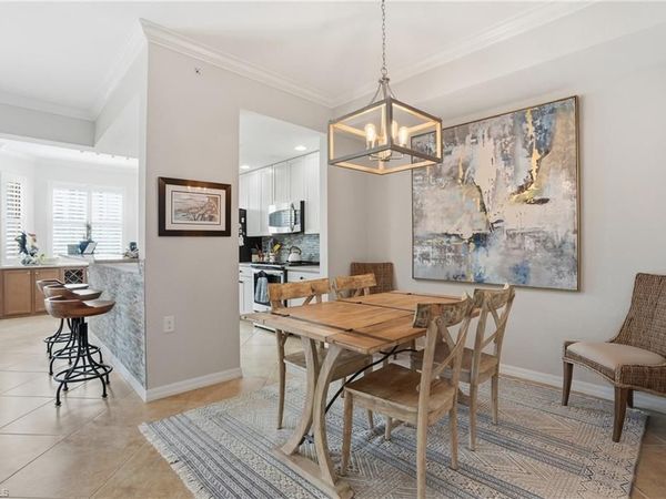 9715 Acqua CT, Unit 113, NAPLES, FL 34113