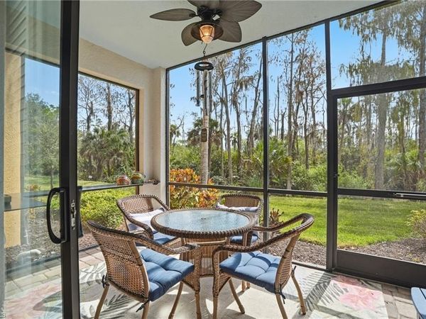 9715 Acqua CT, Unit 113, NAPLES, FL 34113