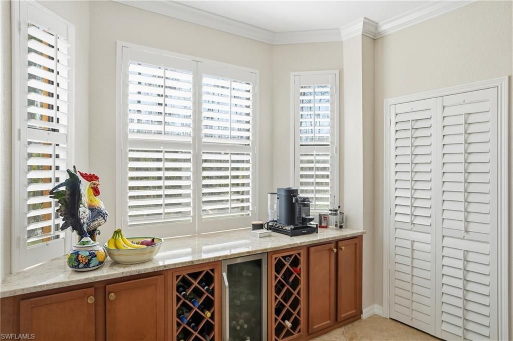 9715 Acqua Ct, Unit 113, Naples, FL 34113 Photo