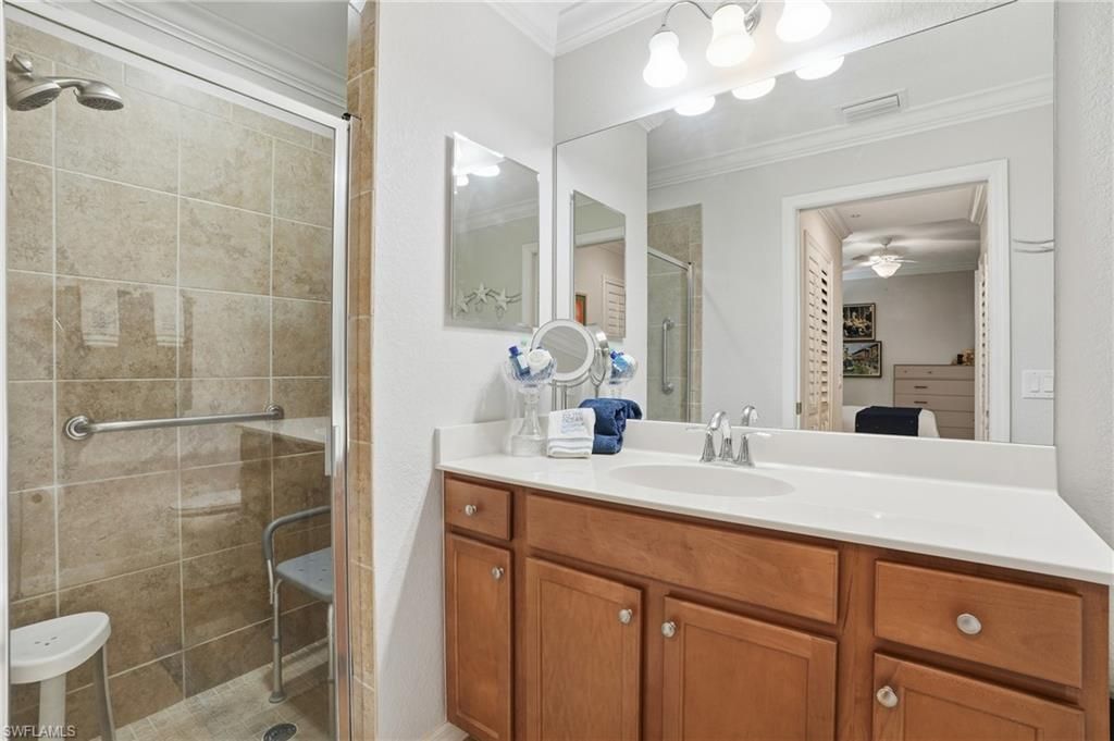 9715 Acqua Ct, Unit 113, Naples, FL 34113 Photo
