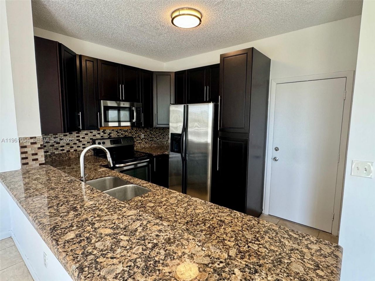 15430 NW 12th Ct, Pembroke Pines, FL 33028 Photo