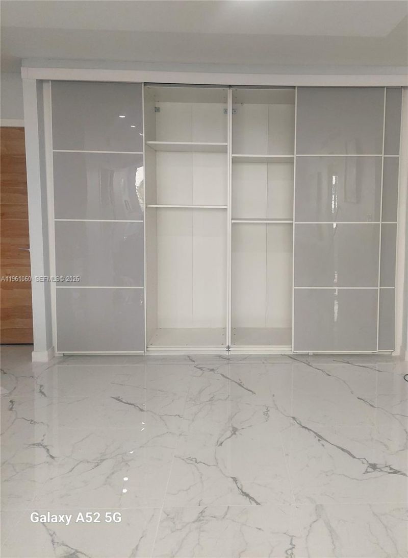 Please Call For Address, Unit 822, Miami Beach, FL 33140 Photo