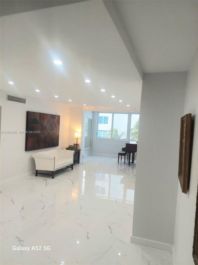 Please Call For Address, Unit 822, Miami Beach, FL 33140 Photo