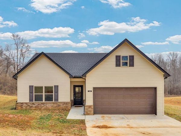 415 Old Morrison Rd, Mcminnville, TN 37110