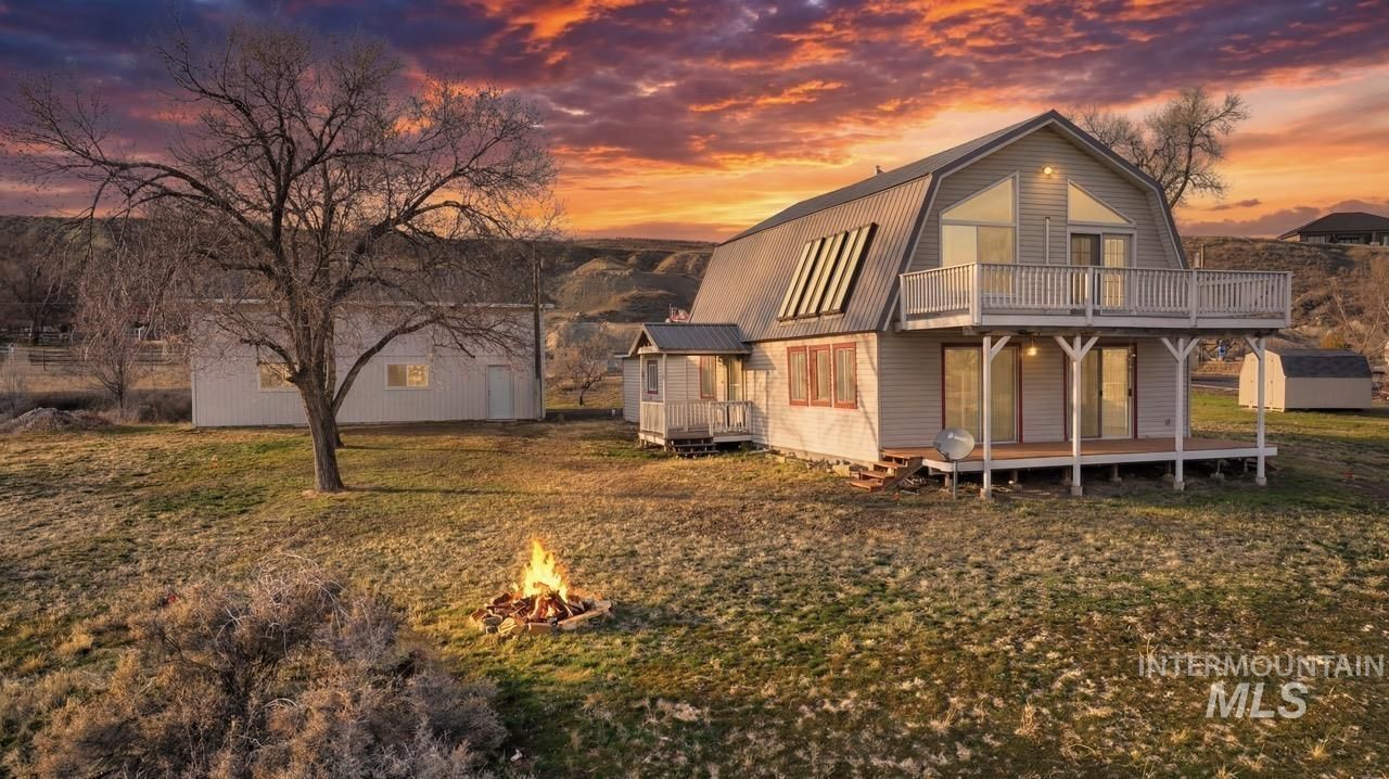 7454 S Old Bruneau, Marsing, ID 83639 Main Photo