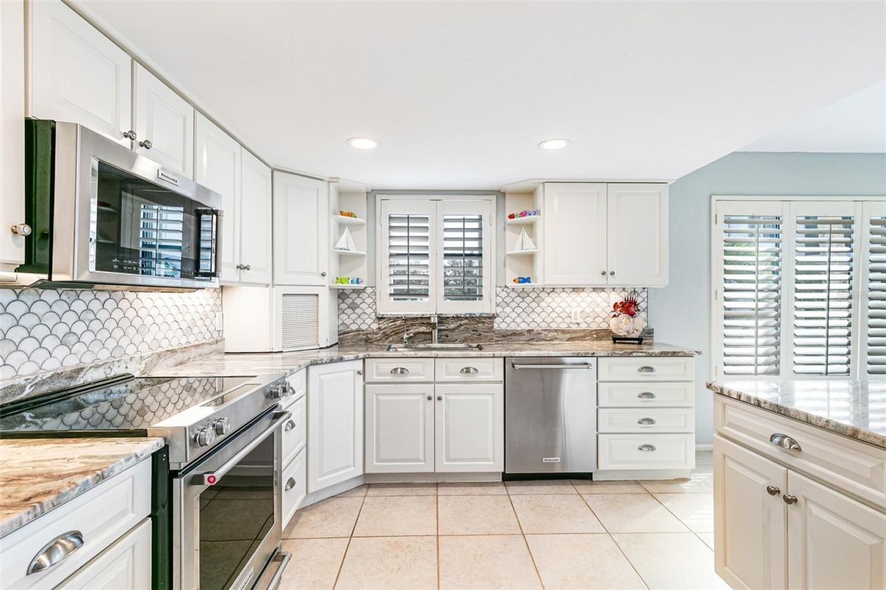 3255 Sugarloaf Key Road, Unit 31B, Punta Gorda, FL 33955 Photo