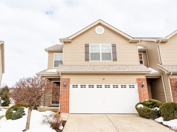 846 Harbor Woods Drive, Fairview Heights, IL 62208