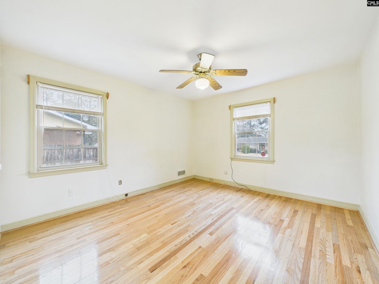 1015 Haven Drive Photo 23