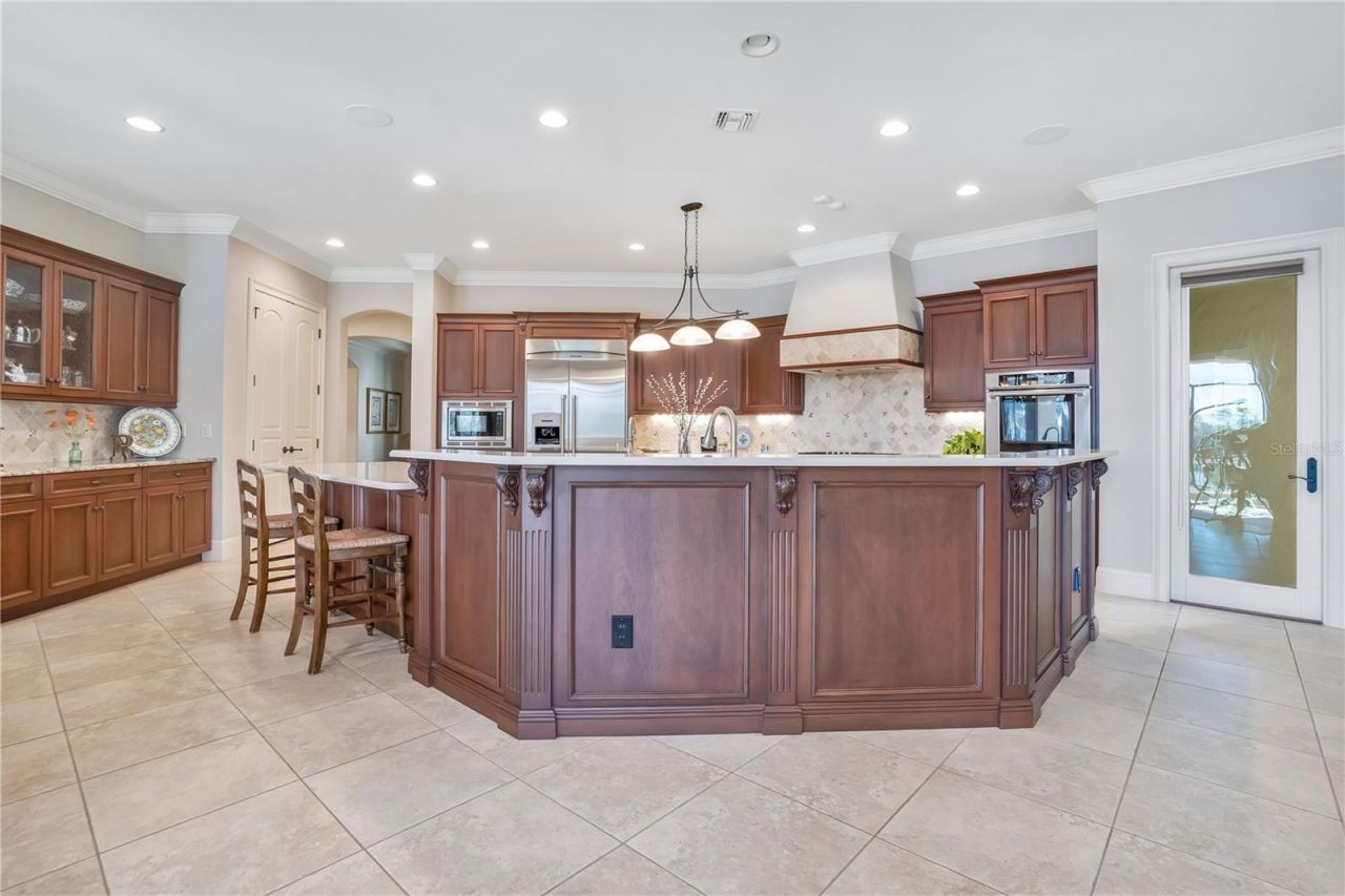 10420 Wittenberg Way, Orlando, FL 32832 Photo