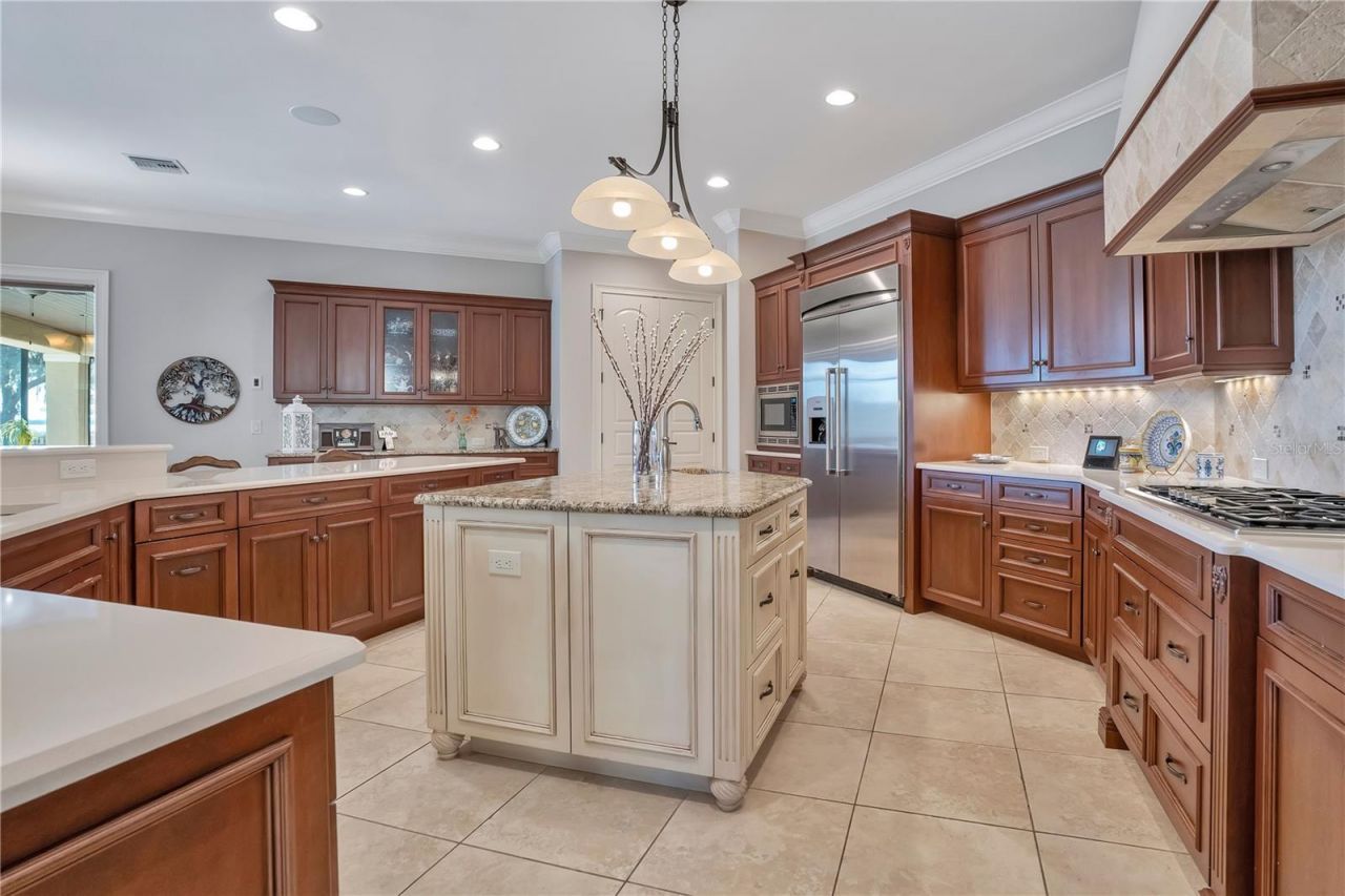 10420 Wittenberg Way, Orlando, FL 32832 Photo