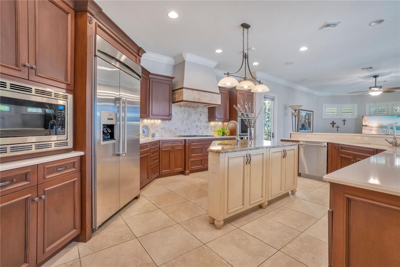 10420 Wittenberg Way, Orlando, FL 32832 Photo