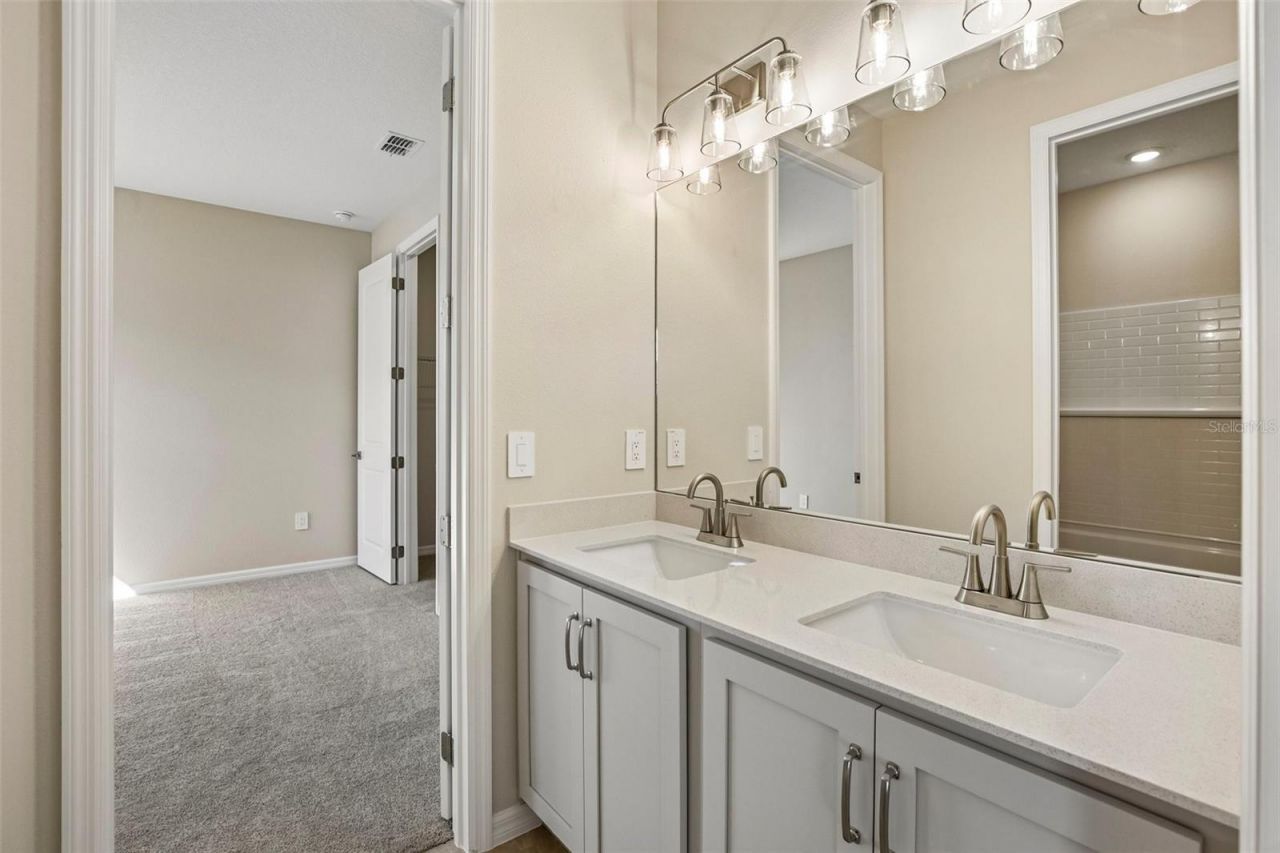 10045 Hidden Hammock Loop, Parrish, FL 34219 Photo
