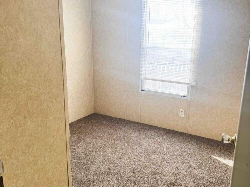 281 W Washington Street, Nelsonville, OH 45764 Photo 12