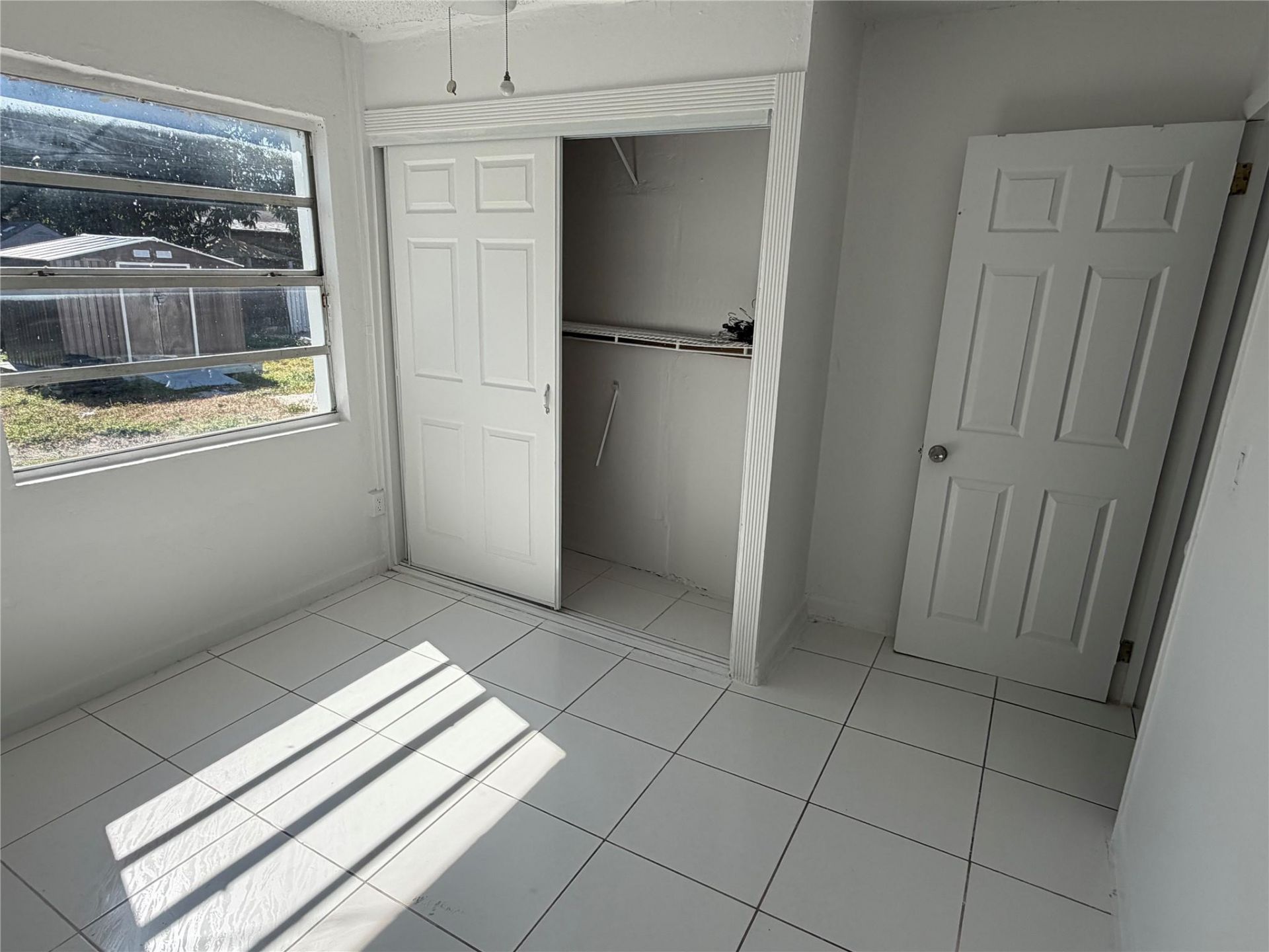 1006 NW 112th Terrace, Miami, FL 33168 Photo