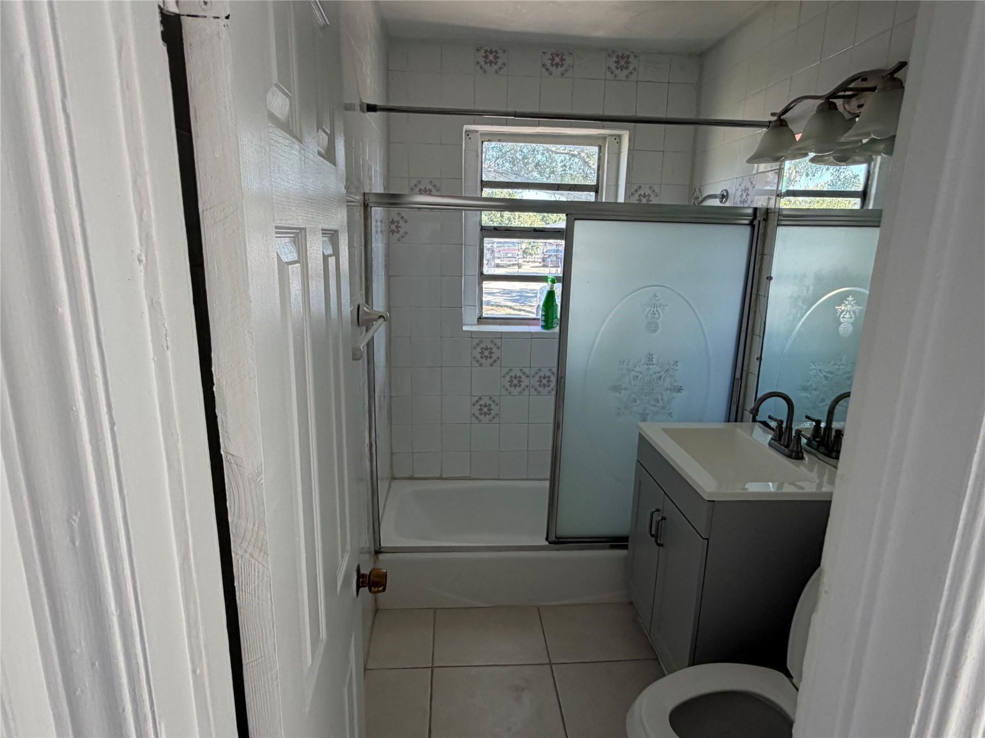 1006 NW 112th Terrace, Miami, FL 33168 Photo