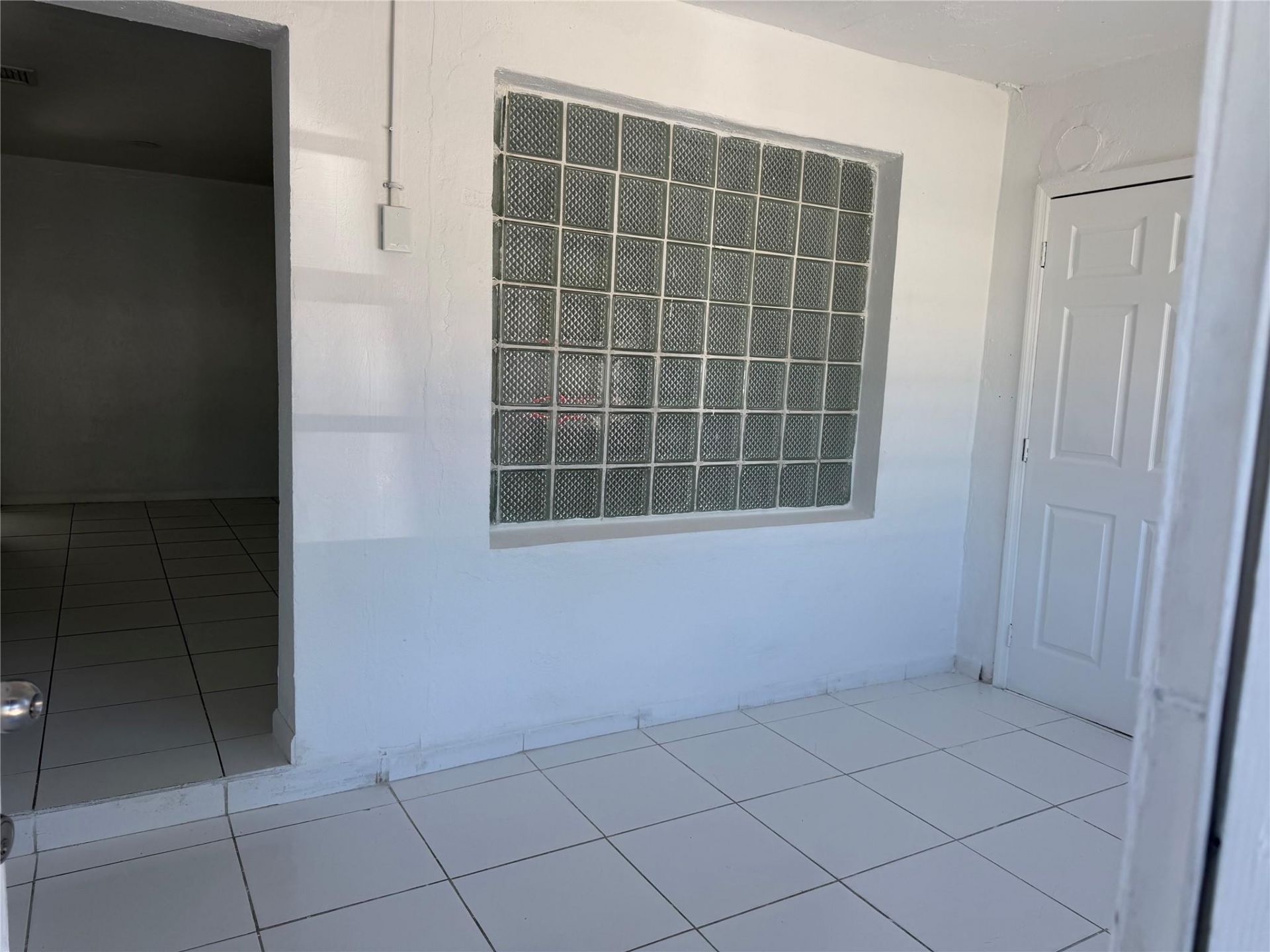 1006 NW 112th Terrace, Miami, FL 33168 Photo